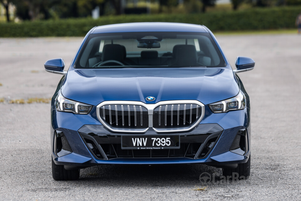BMW 5 Series G60 (2024) Exterior