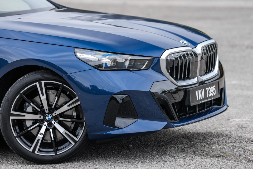 BMW 5 Series G60 (2024) Exterior