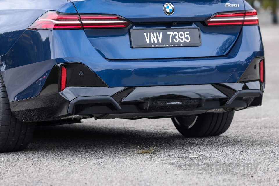BMW 5 Series G60 (2024) Exterior