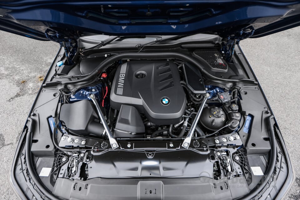 BMW 5 Series G60 (2024) Exterior