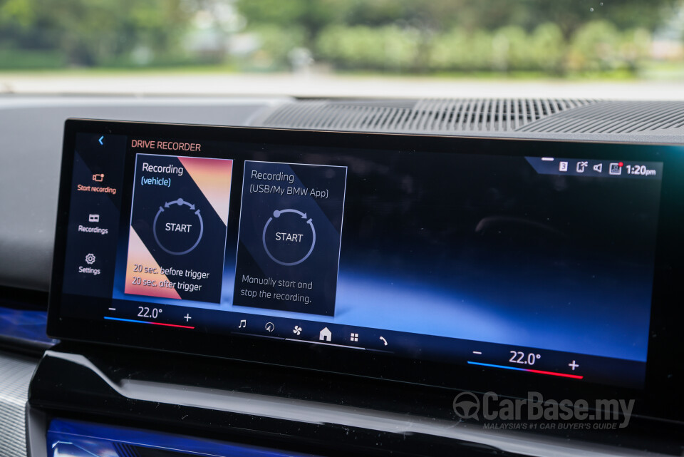 BMW 5 Series G60 (2024) Interior