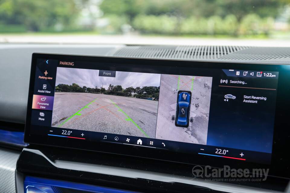 BMW 5 Series G60 (2024) Interior