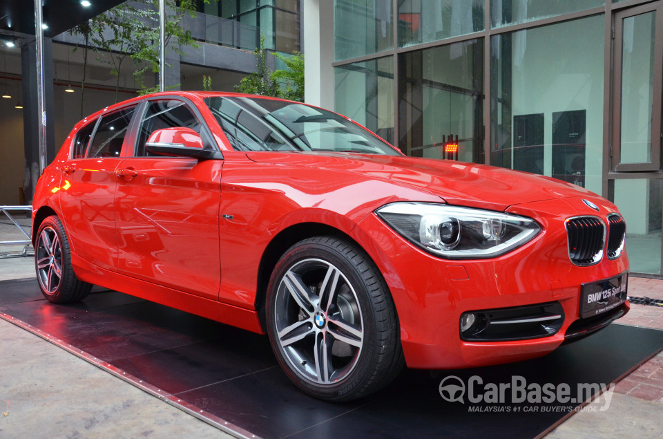 BMW 1 Series F20 (2013) Exterior