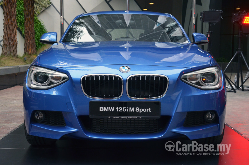 BMW 1 Series F20 (2013) Exterior