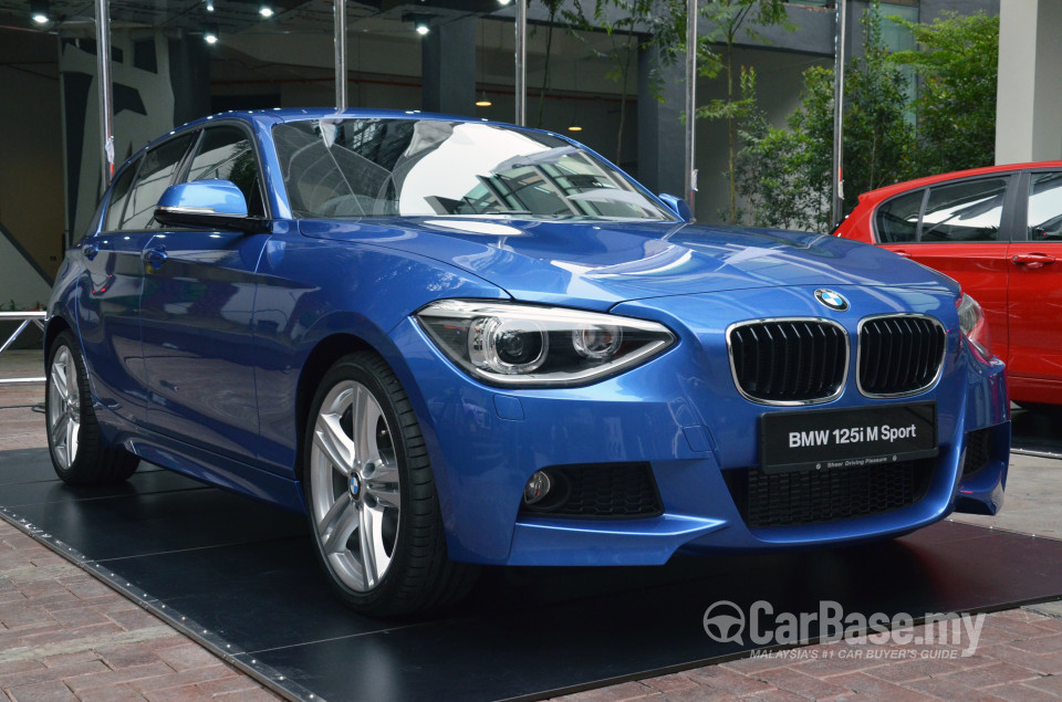 BMW 1 Series F20 (2013) Exterior