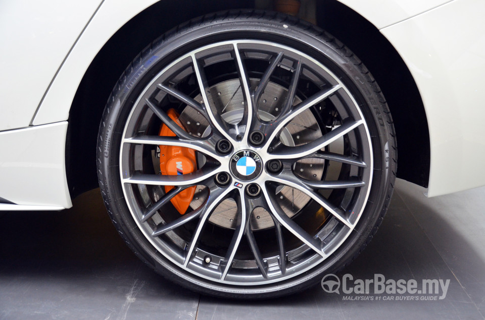 BMW 1 Series F20 (2013) Exterior