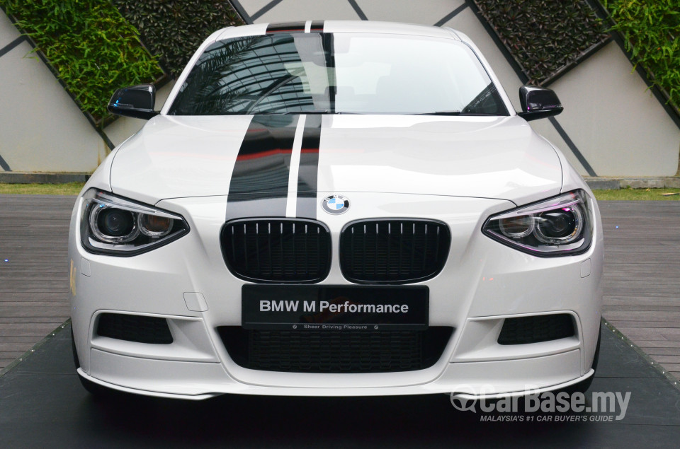 BMW 1 Series F20 (2013) Exterior