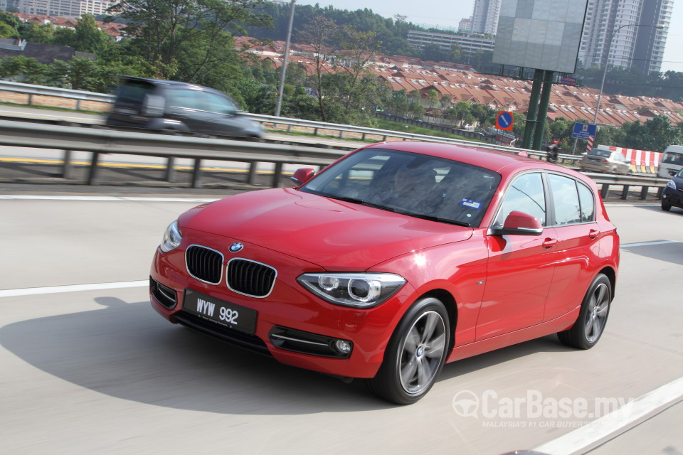 BMW 1 Series F20 (2013) Exterior