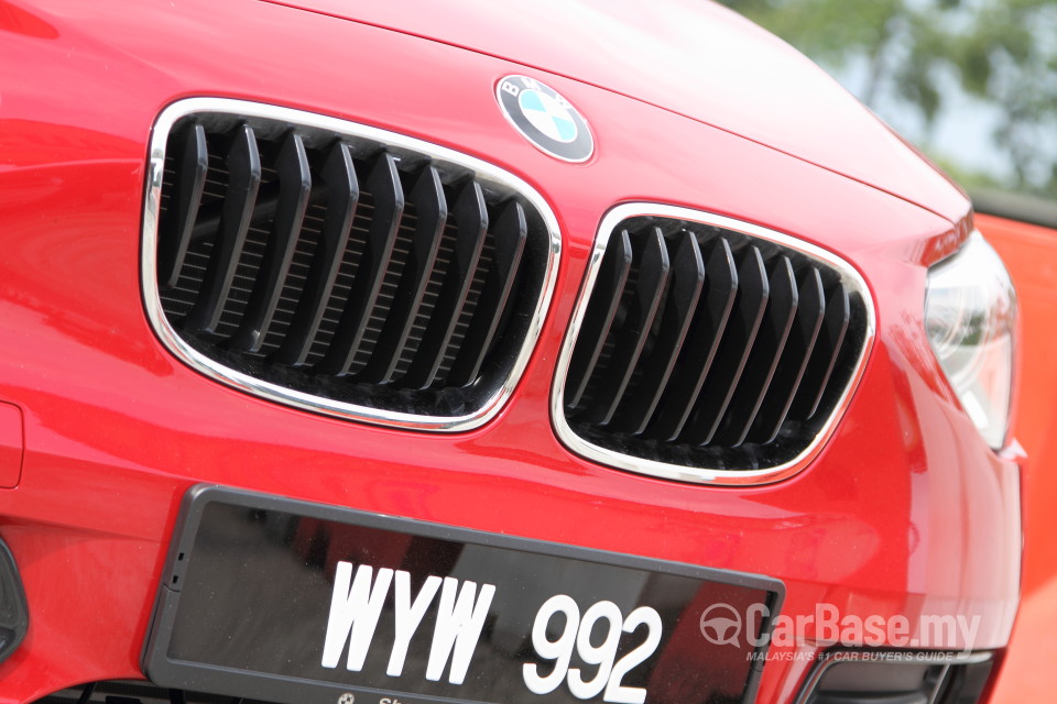 BMW 1 Series F20 (2013) Exterior