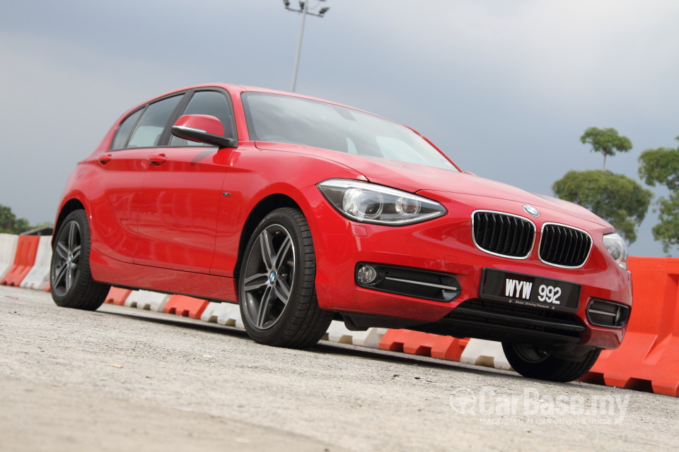 BMW 1 Series F20 (2013) Exterior