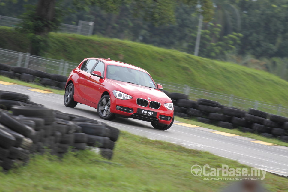 BMW 1 Series F20 (2013) Exterior