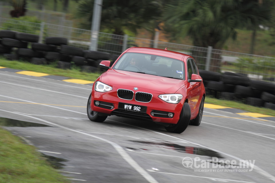 BMW 1 Series F20 (2013) Exterior