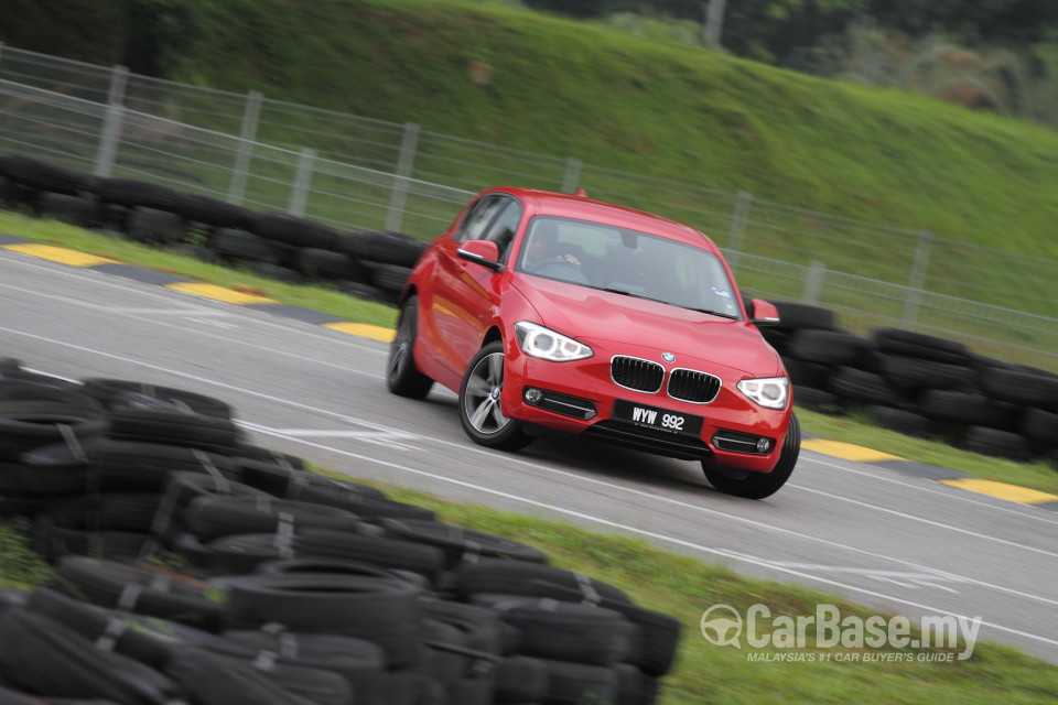 BMW 1 Series F20 (2013) Exterior