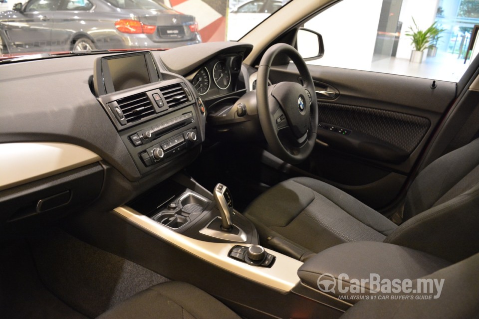 BMW 1 Series F20 (2013) Interior