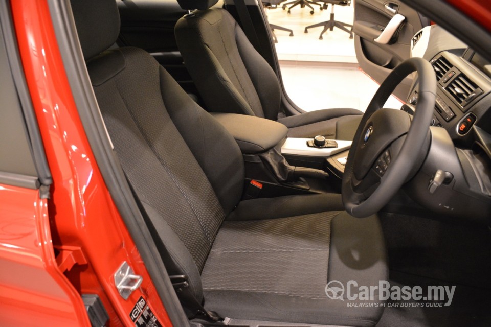 BMW 1 Series F20 (2013) Interior
