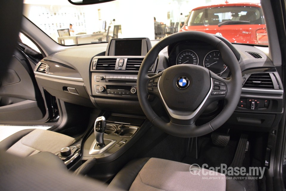 BMW 1 Series F20 (2013) Interior