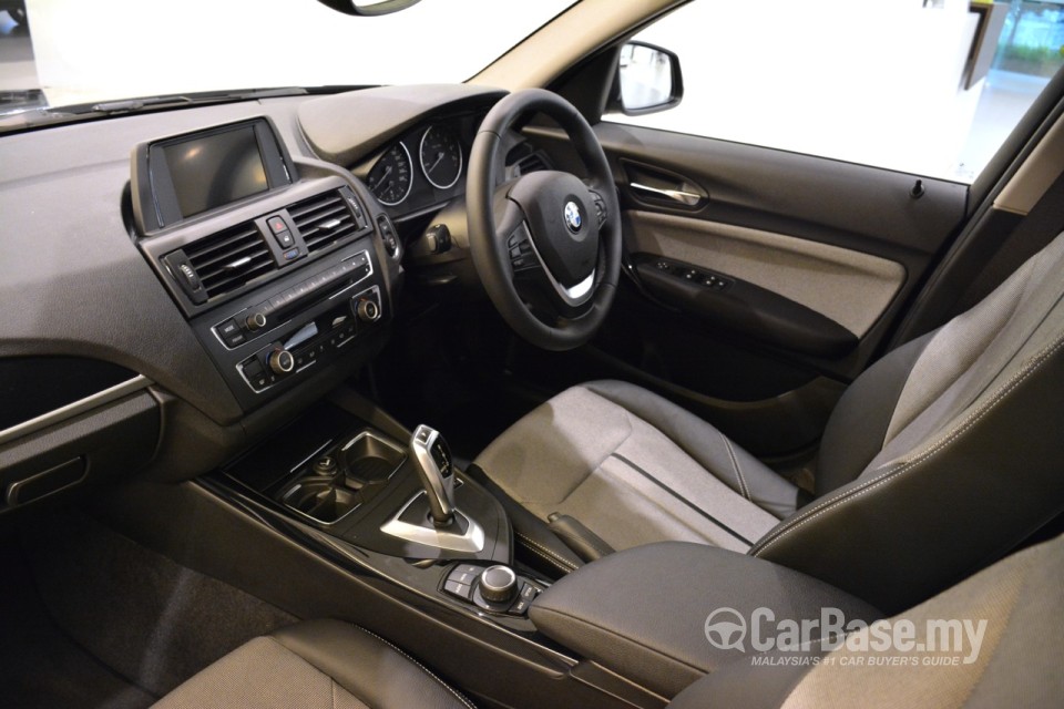 BMW 1 Series F20 (2013) Interior