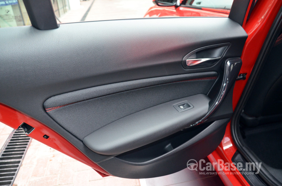 BMW 1 Series F20 (2013) Interior