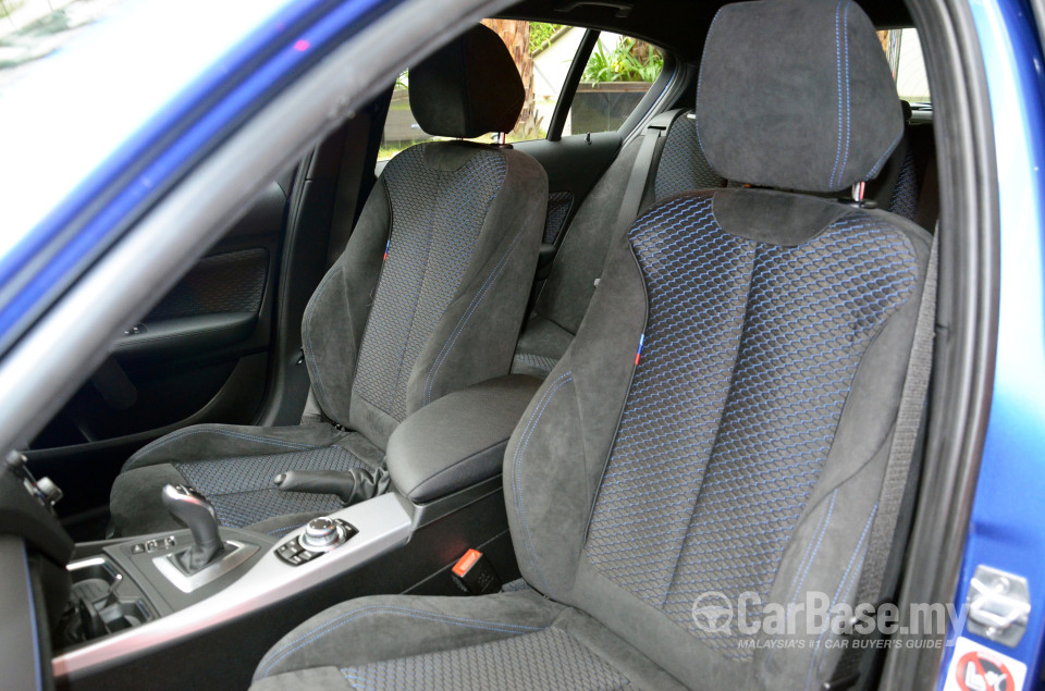BMW 1 Series F20 (2013) Interior