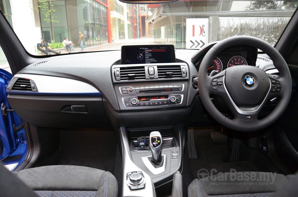 Kia Stinger CK (2018) Interior