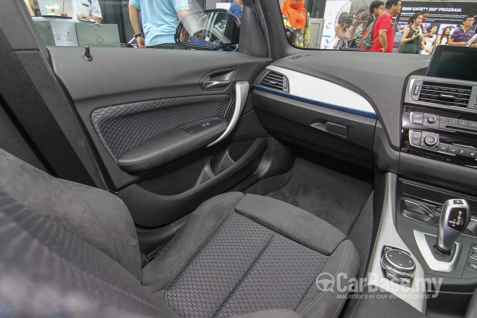 BMW 1 Series F20 LCI (2015) Interior