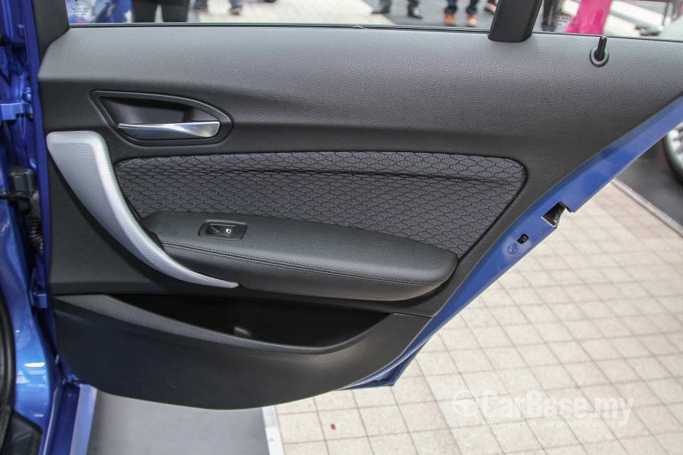 BMW 1 Series F20 LCI (2015) Interior