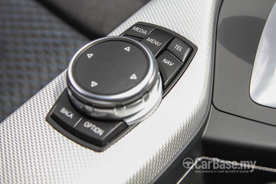 BMW 1 Series F20 LCI (2015) Interior