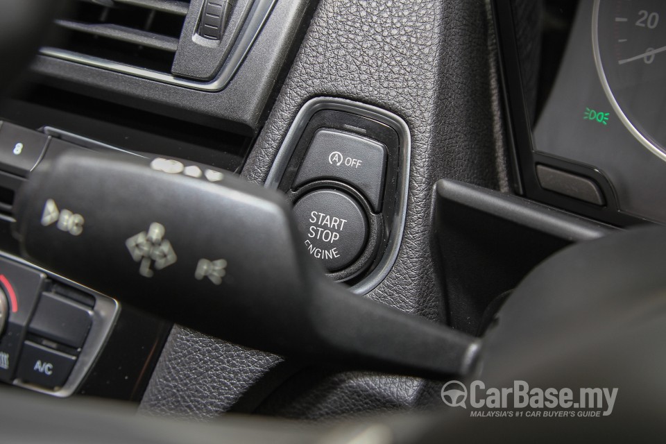BMW 1 Series F20 LCI (2015) Interior