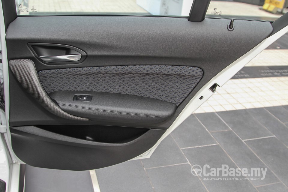 BMW 1 Series F20 LCI (2015) Interior