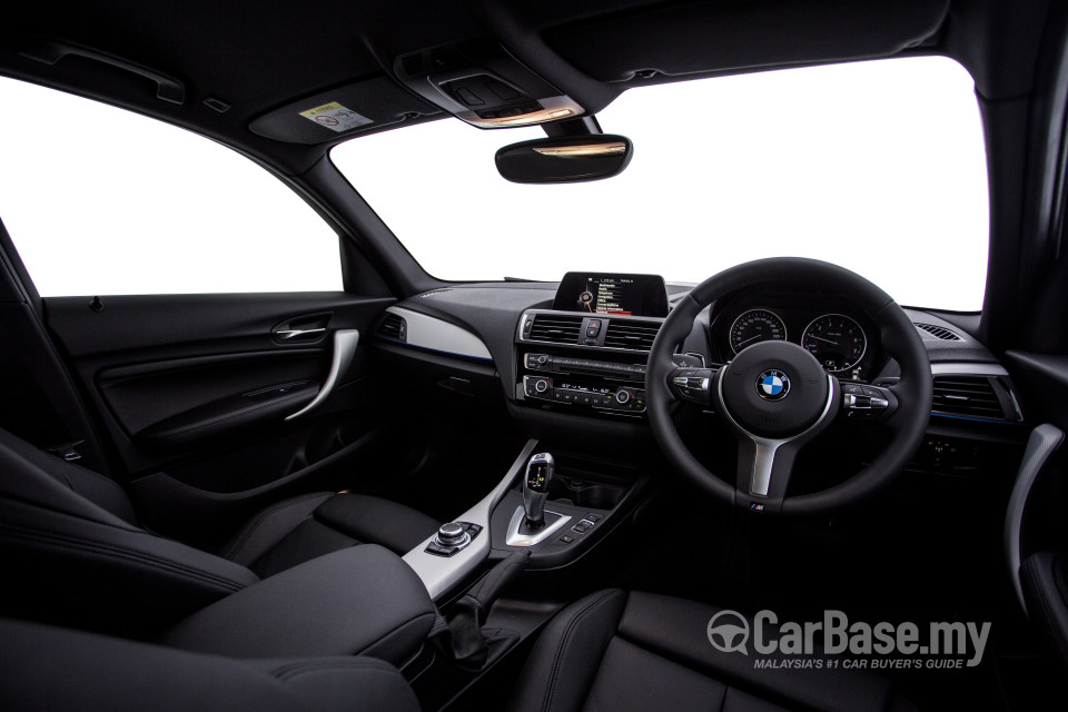 BMW 1 Series F20 LCI (2015) Interior