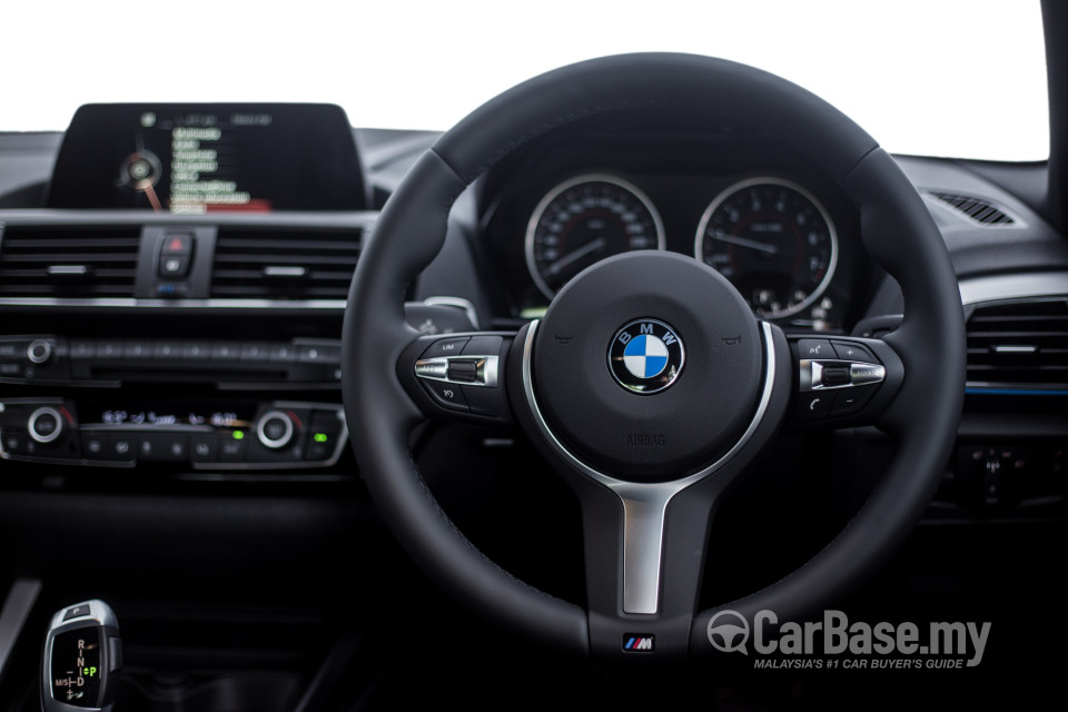 BMW 1 Series F20 LCI (2015) Interior