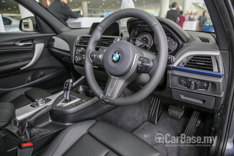 BMW 1 Series F20 LCI (2015) Interior