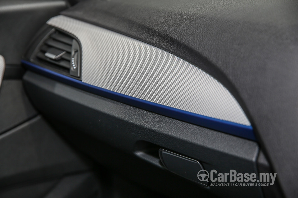 BMW 1 Series F20 LCI (2015) Interior