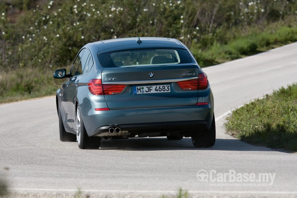 BMW 5 Series GT F07 (2010) Exterior