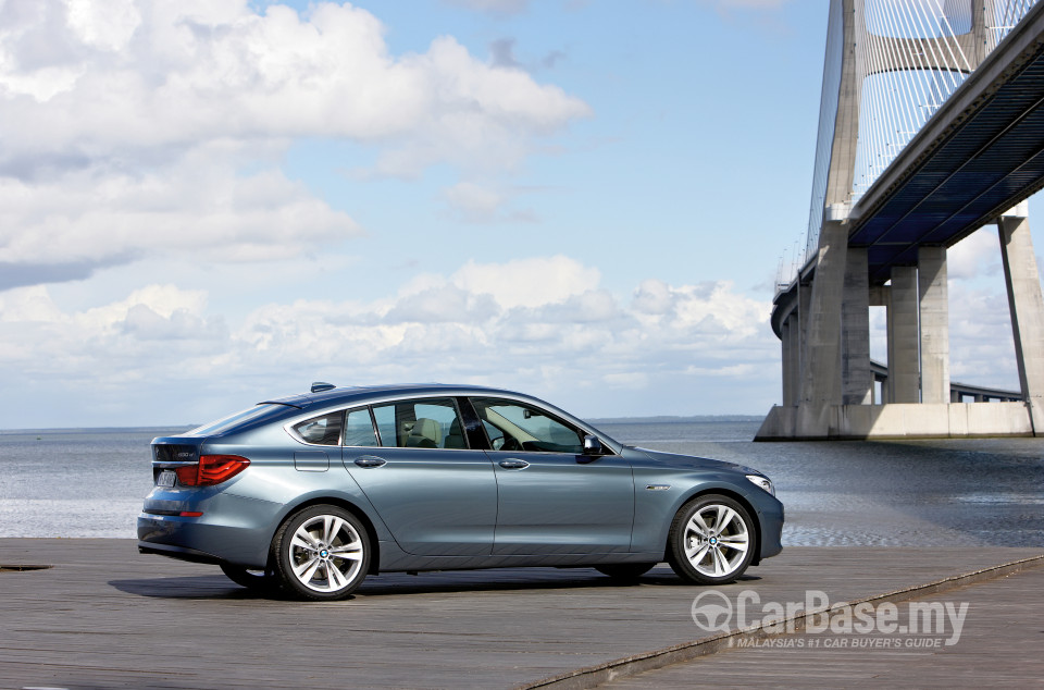 BMW 5 Series GT F07 (2010) Exterior