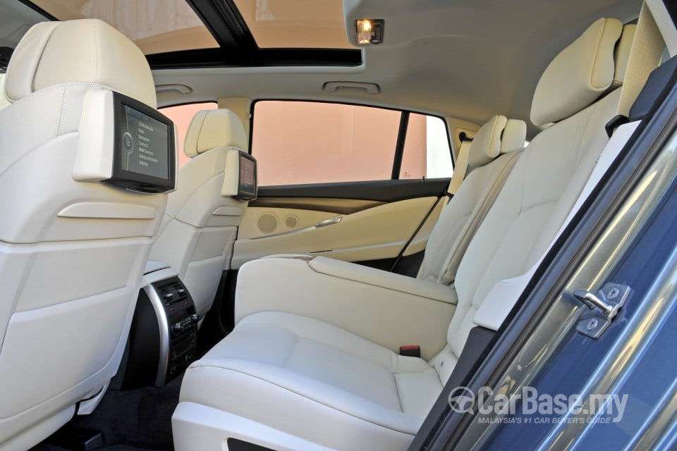 BMW 5 Series GT F07 (2010) Interior