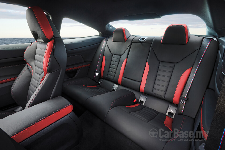 BMW 4 Series Coupe G22 LCI (2024) Interior