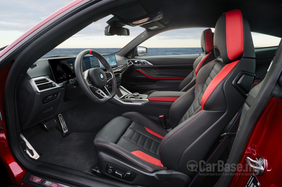 BMW 4 Series Coupe G22 LCI (2024) Interior