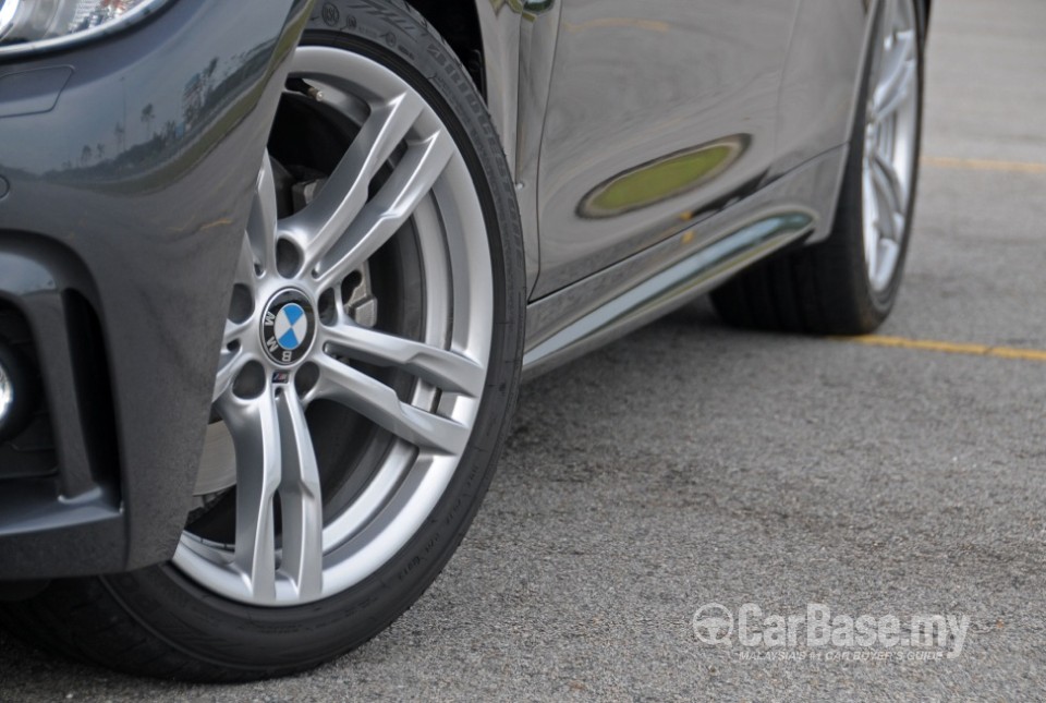 BMW 4 Series Coupe F32 (2013) Exterior