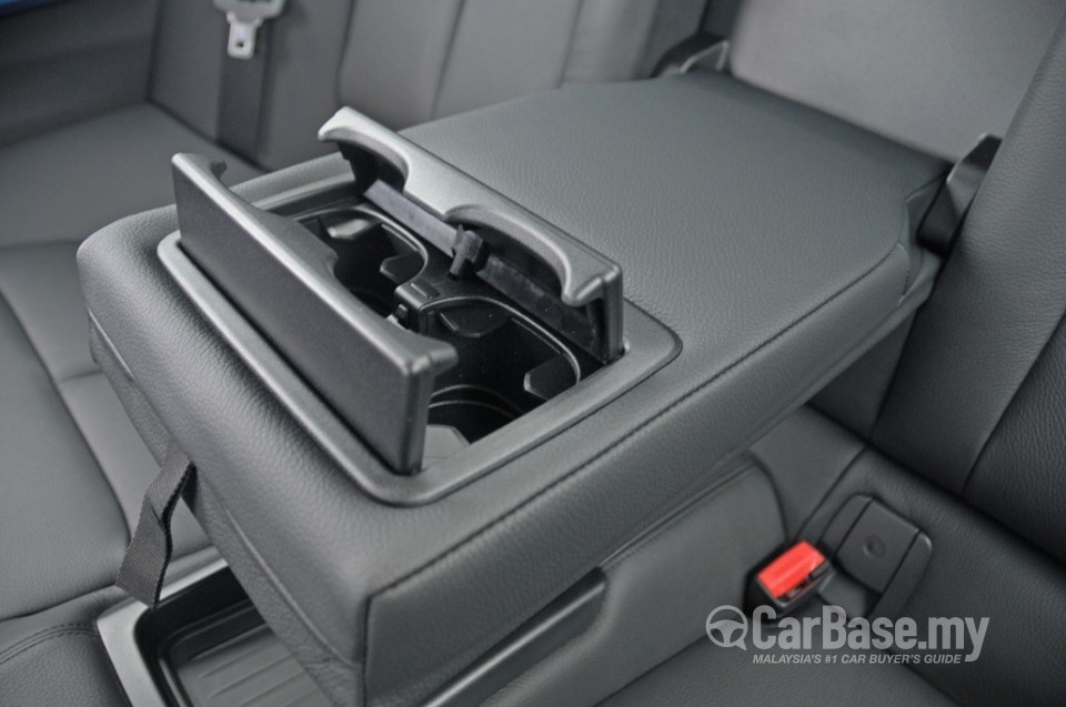 BMW 4 Series Coupe F32 (2013) Interior