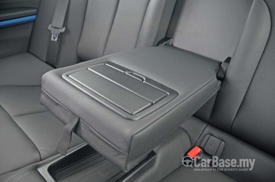 BMW 4 Series Coupe F32 (2013) Interior