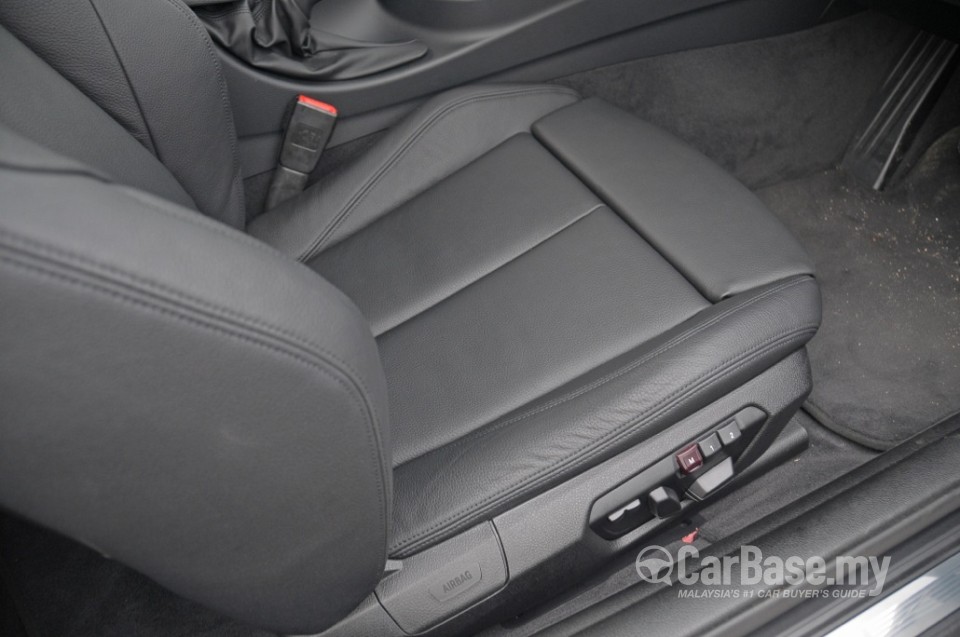 BMW 4 Series Coupe F32 (2013) Interior