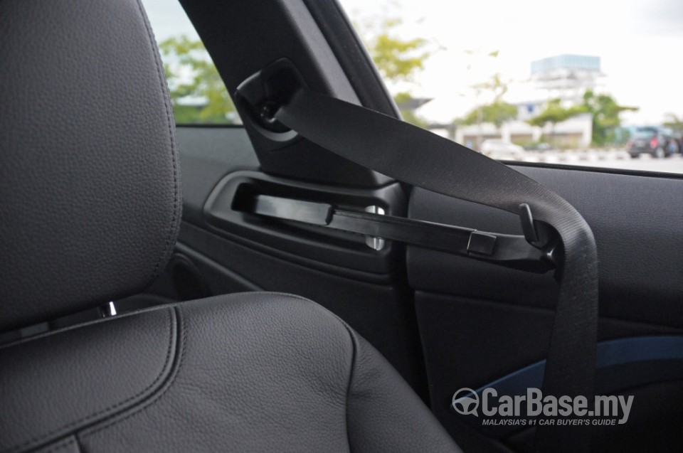 BMW 4 Series Coupe F32 (2013) Interior