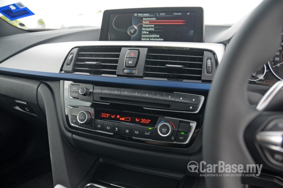 BMW 4 Series Coupe F32 (2013) Interior