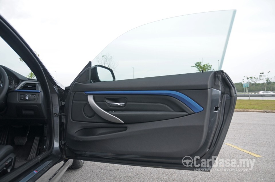 BMW 4 Series Coupe F32 (2013) Interior