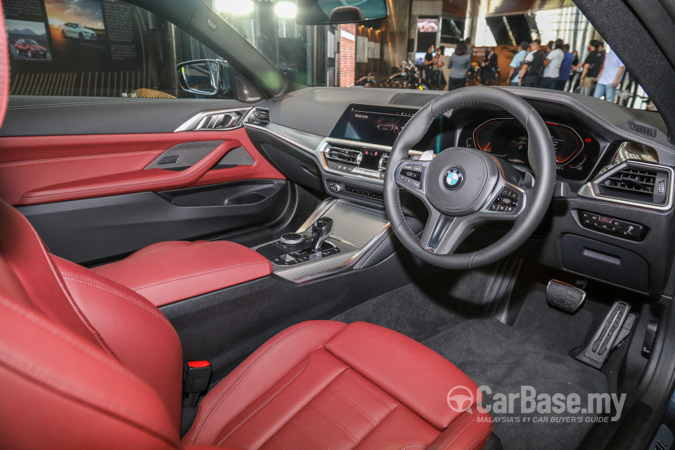 BMW 4 Series Coupe G22 (2021) Interior