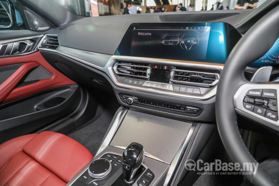 BMW 4 Series Coupe G22 (2021) Interior