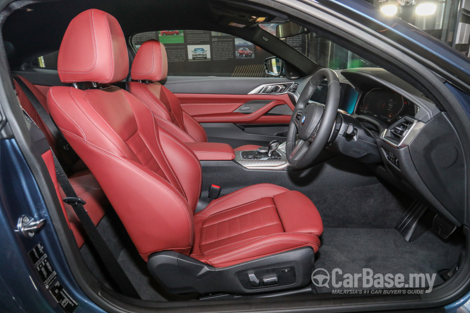 BMW 4 Series Coupe G22 (2021) Interior
