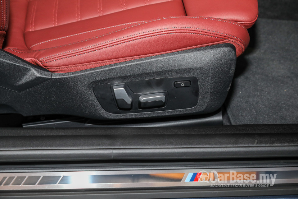 BMW 4 Series Coupe G22 (2021) Interior