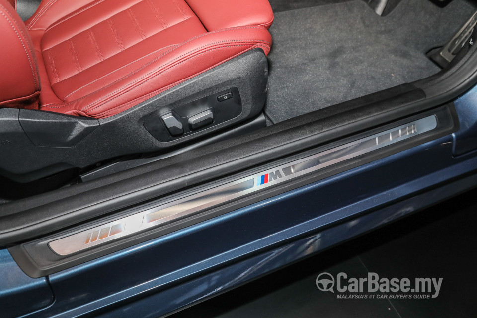 BMW 4 Series Coupe G22 (2021) Interior